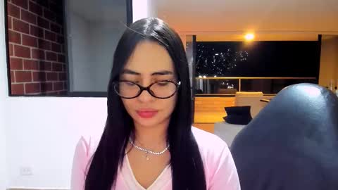 Sara online show from 03.29.26