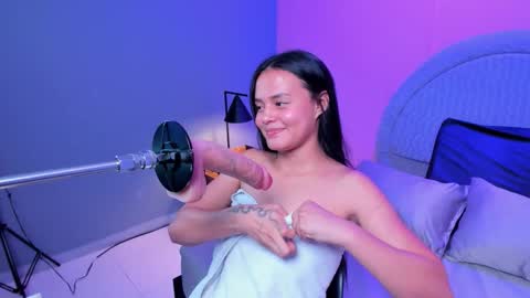 Sara  online show from 03.28.26