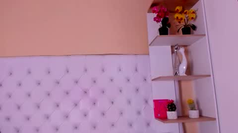 sara_salgado online show from 09.30.25