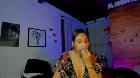 Snapshot of sara_thompson01 chatting on 02.10.26 SARA online show from 02.10.26