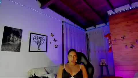 Snapshot of sara_thompson01 chatting on 02.11.26 SARA online show from 02.11.26