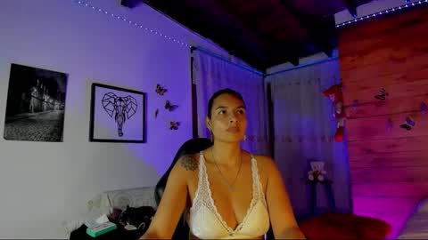 Snapshot of sara_thompson01 chatting on 02.13.26 SARA online show from 02.13.26