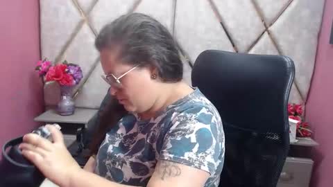 sara_thonson_ online show from 03.04.26