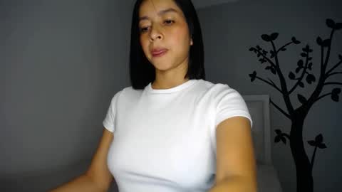 Sara online show from 11.18.25