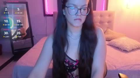 sara_valderrama_ online show from 03.13.26