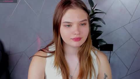 Snapshot of saraa_broown chatting on 03.02.26 Sara online show from 03.02.26