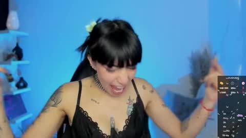 Sara online show from 12.19.25