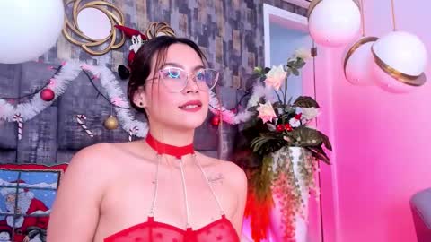 Sara Alvarezx online show from 12.05.25