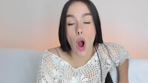 Sara online show from 12.19.25