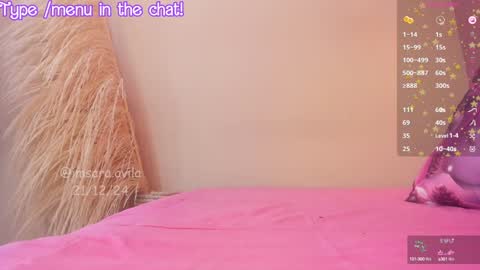 SaraAvila  online show from 12.21.24