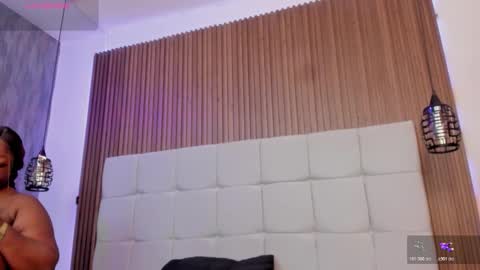 Snapshot of saraby_blandon chatting on 03.28.26 online show from 03.28.26