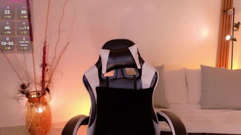 Snapshot of saracavali chatting on 05.05.26 sara cavali online show from 05.05.26