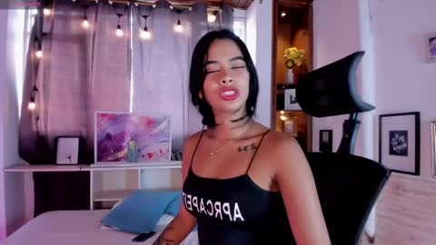 Sara  Everyday From 1430 to 2130 Col Time online show from 02.26.25