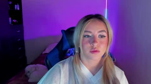 saradiazxxx online show from 04.09.26