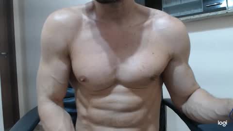 Snapshot of saradorj92 chatting on 12.12.24 saradorj92 online show from 12.12.24