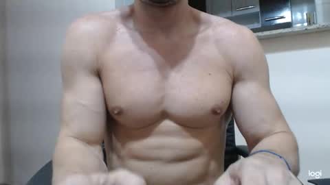 Snapshot of saradorj92 chatting on 12.12.24 saradorj92 online show from 12.12.24