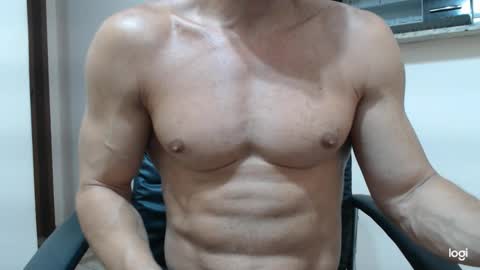 Snapshot of saradorj92 chatting on 01.14.25 saradorj92 online show from 01.14.25