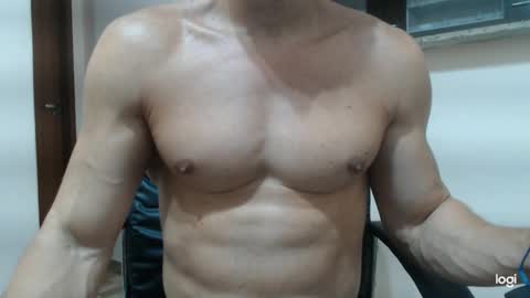 Snapshot of saradorj92 chatting on 01.29.25 saradorj92 online show from 01.29.25