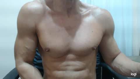 Snapshot of saradorj92 chatting on 02.02.25 saradorj92 online show from 02.02.25