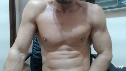 Snapshot of saradorj92 chatting on 02.06.25 saradorj92 online show from 02.06.25