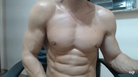 Snapshot of saradorj92 chatting on 02.14.25 saradorj92 online show from 02.14.25