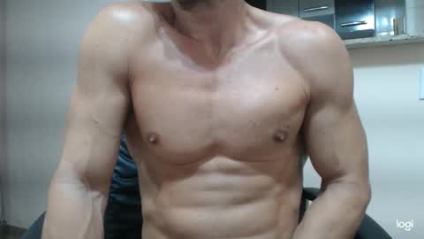 Snapshot of saradorj92 chatting on 02.16.25 saradorj92 online show from 02.16.25