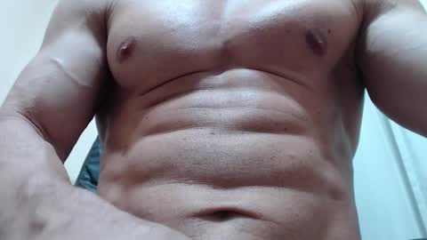 Snapshot of saradorj92 chatting on 10.08.25 saradorj92 online show from 10.08.25