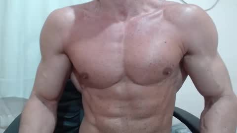 Snapshot of saradorj92 chatting on 10.27.25 saradorj92 online show from 10.27.25