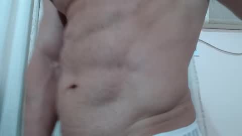 Snapshot of saradorj92 chatting on 10.27.25 saradorj92 online show from 10.27.25