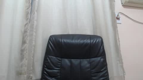 Snapshot of saradorj92 chatting on 11.09.25 saradorj92 online show from 11.09.25