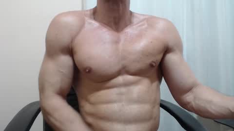 Snapshot of saradorj92 chatting on 11.22.25 saradorj92 online show from 11.22.25