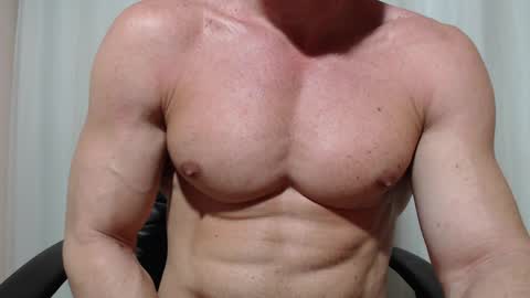 saradorj92 online show from 04.10.26