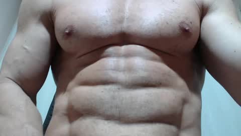 saradorj92 online show from 05.22.26