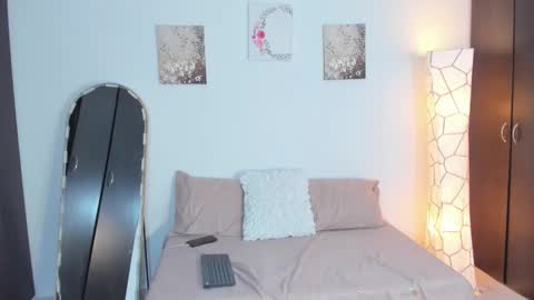 sarah  cinnamon online show from 03.10.26