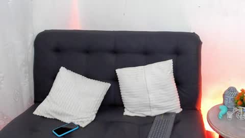 Snapshot of sarah_and_nicolle chatting on 12.19.24 Sarah Redhair  Nicolle Black hair  online show from 12.19.24