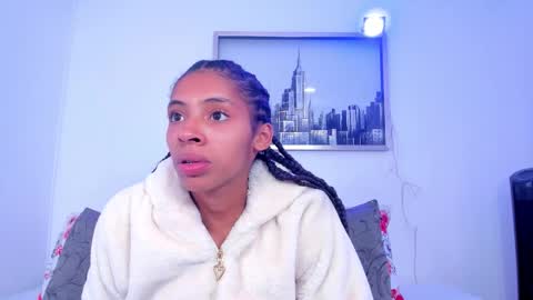 Snapshot of sarah_ashbourne chatting on 09.26.25 sarah_ashbourne online show from 09.26.25