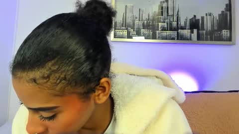 Snapshot of sarah_ashbourne chatting on 11.20.25 sarah_ashbourne online show from 11.20.25