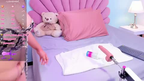 Sarah online show from 12.22.24