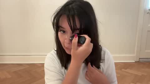 Snapshot of sarah_heart_aus chatting on 01.03.25 Sarah Heart Aus online show from 01.03.25