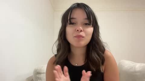 Snapshot of sarah_heart_aus chatting on 01.17.25 Sarah Heart Aus online show from 01.17.25