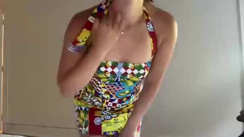 Snapshot of sarah_heart_aus chatting on 01.30.25 Sarah Heart Aus online show from 01.30.25