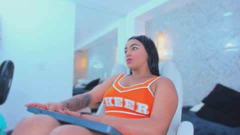 sarah online show from 10.27.25