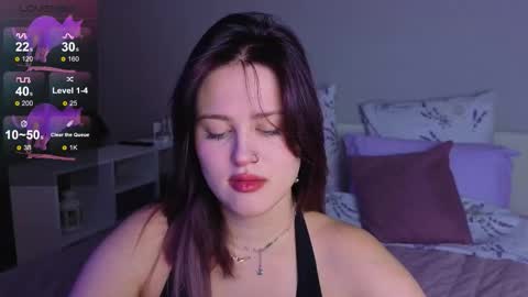 Sarah online show from 11.26.25