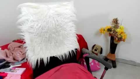 Sarah online show from 04.13.26