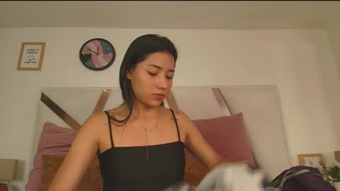 Sarah Evans online show from 12.22.24