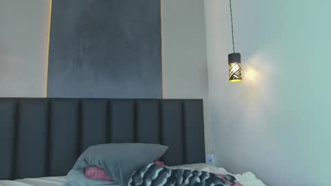 Sarah Evans online show from 03.12.25