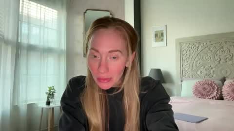 Sarah online show from 05.14.26