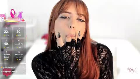 sarahgrant_ online show from 01.12.26