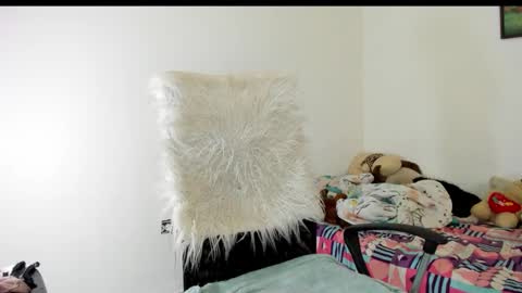 Snapshot of sarahlovexxv chatting on 11.23.25 Sarah online show from 11.23.25