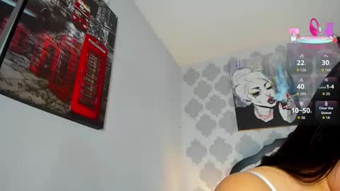 Sarah online show from 11.04.25